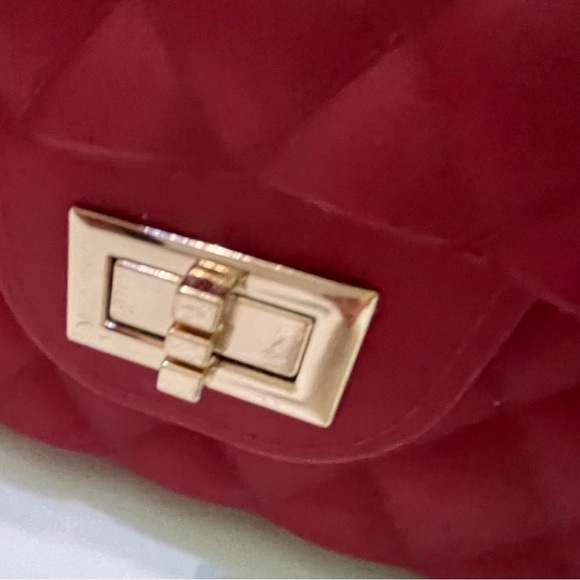 NWOT Le Miel Ruby Red Matte Jelly Medium Flap Bag Crossbody Gold Double Chain - Picture 6 of 12